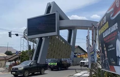 Kucurkan Dana Tambahan Gapura Selamat Datang